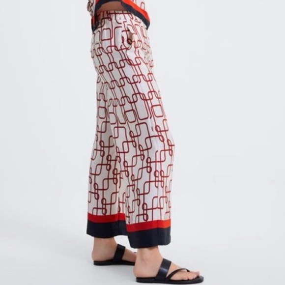 Zara Women's ♥️⛓️♥️ Flowy Knot Print Chain Wide Leg Ankle Pants Size: XS - Picture 2 of 6